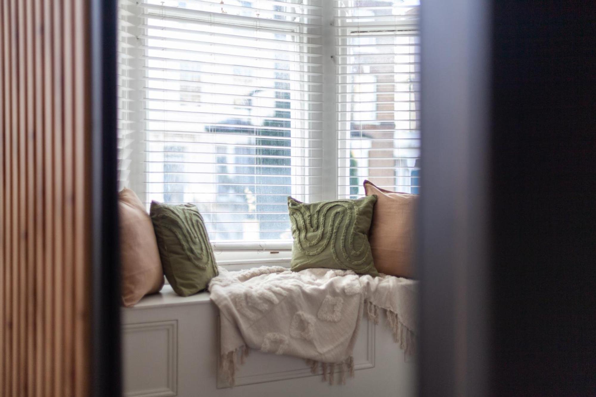 Arte Stays - 2 Bed Luxurious Flat, Garden, 5Min Dalston St., Parking Available, Serviced Accommodation - Up To 5 Ppl ロンドン エクステリア 写真